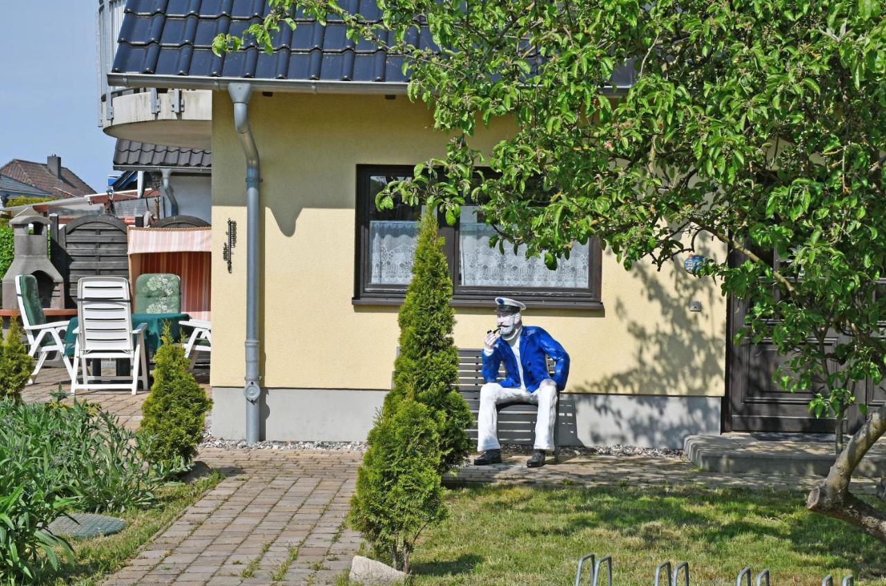 Schoenes Ferienhaus Mit Kamin Und Sauna Im Ostseebad Sellin Sellin (Rugen) Exterior foto